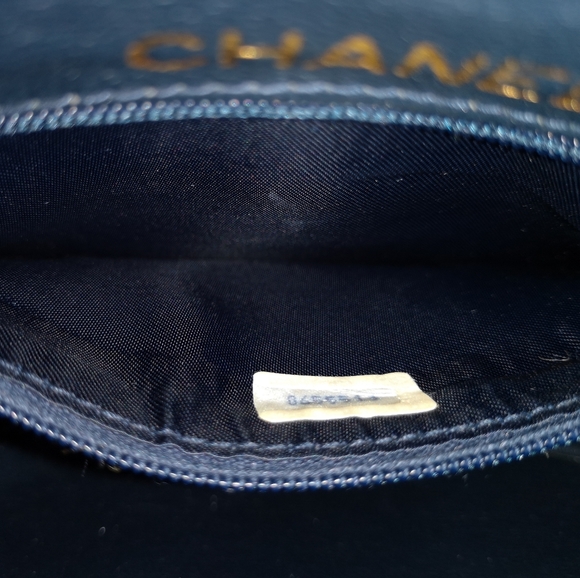 Chanel classic handbag - Picture 2 of 12